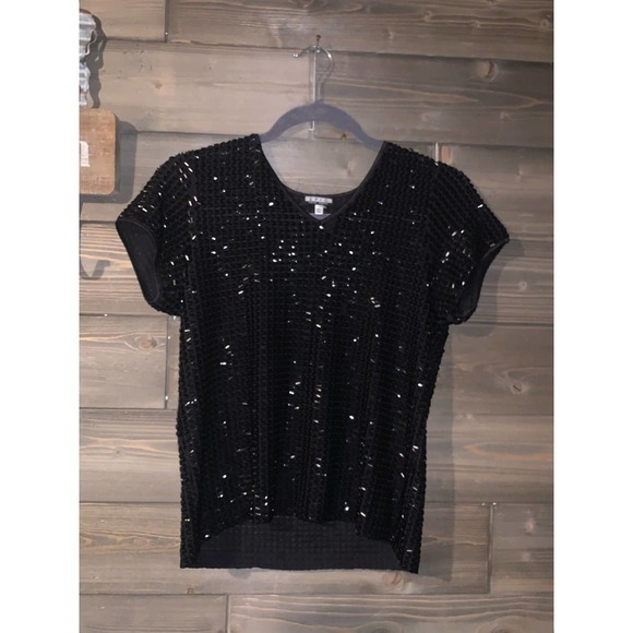 black sequin top Saks off 5th epic New York - Picture 7 of 7